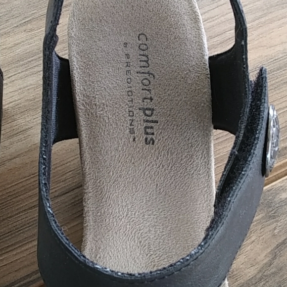 Black Wedges size 8.5 Comfort Plus - Picture 2 of 6